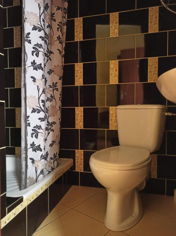 Przylesie Apartment Uniejow Luaran gambar